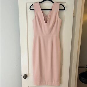 Dress the Population Sleeveless V-Neck Midi Dress in Blush Pink
